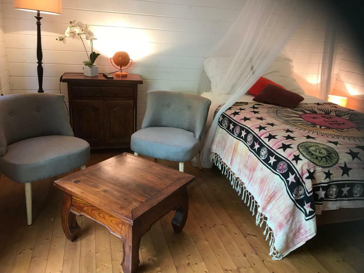 Bungalow Meuble Pres Du Lagon لا سالين لو باين المظهر الخارجي الصورة